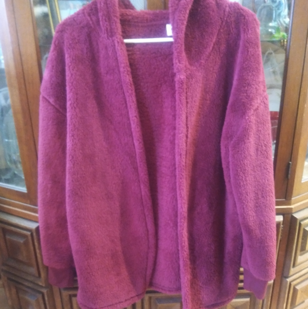 Women's hood sweater never worn